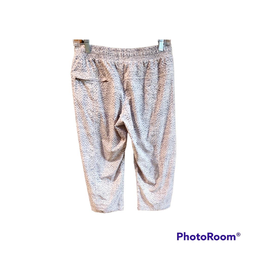 Lululemon Step Lively Crop - Picture 3 of 6